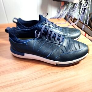 Vionic Size 12 Men's Navy Sneakers